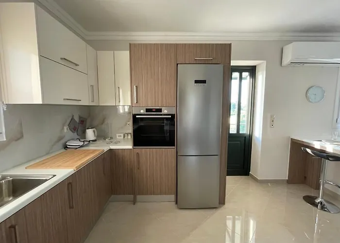 Tasos Cozy 2nd Floor Appartamento *