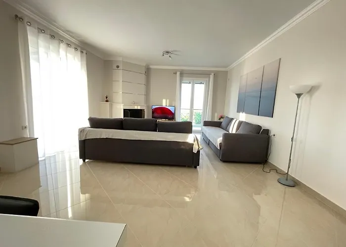 Tasos Cozy 2nd Floor Appartamento