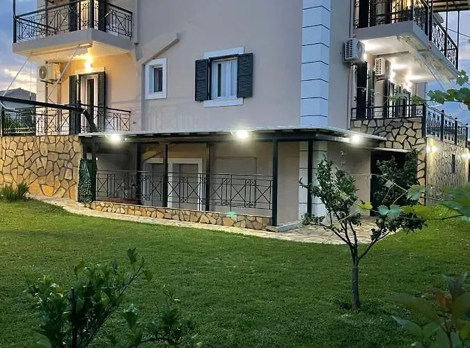 Tasos Cozy 2nd Floor Appartamento