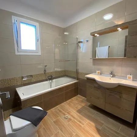 Tasos Cozy 2nd Floor Kalligoni