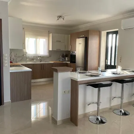 Tasos Cozy 2nd Floor Kalligoni
