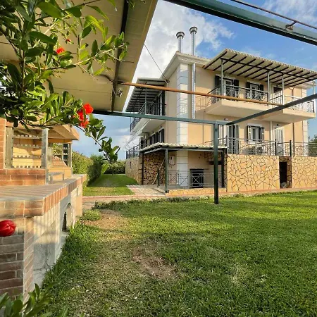 Tasos Cozy 2nd Floor *